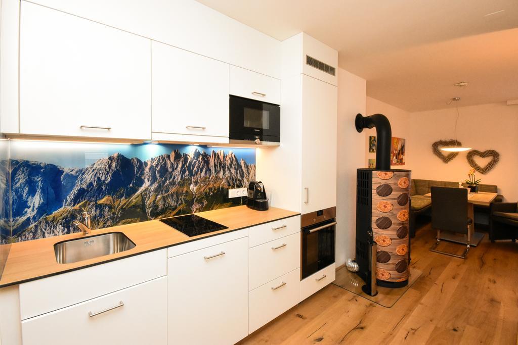 Luxusapartment Müllerhaus Mühlbach am Hochkönig Habitación foto